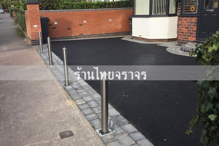 traffic bollards5